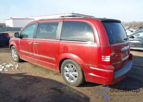 2008 Chrysler Town & Country Limited z USA, uszkodzony, nr VIN 2A8HR64X08R106042